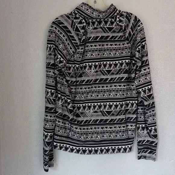 Pink by Victoria Secret Top Womens Size Large Black White Pullover Quarter Zip - Picture 6 of 6